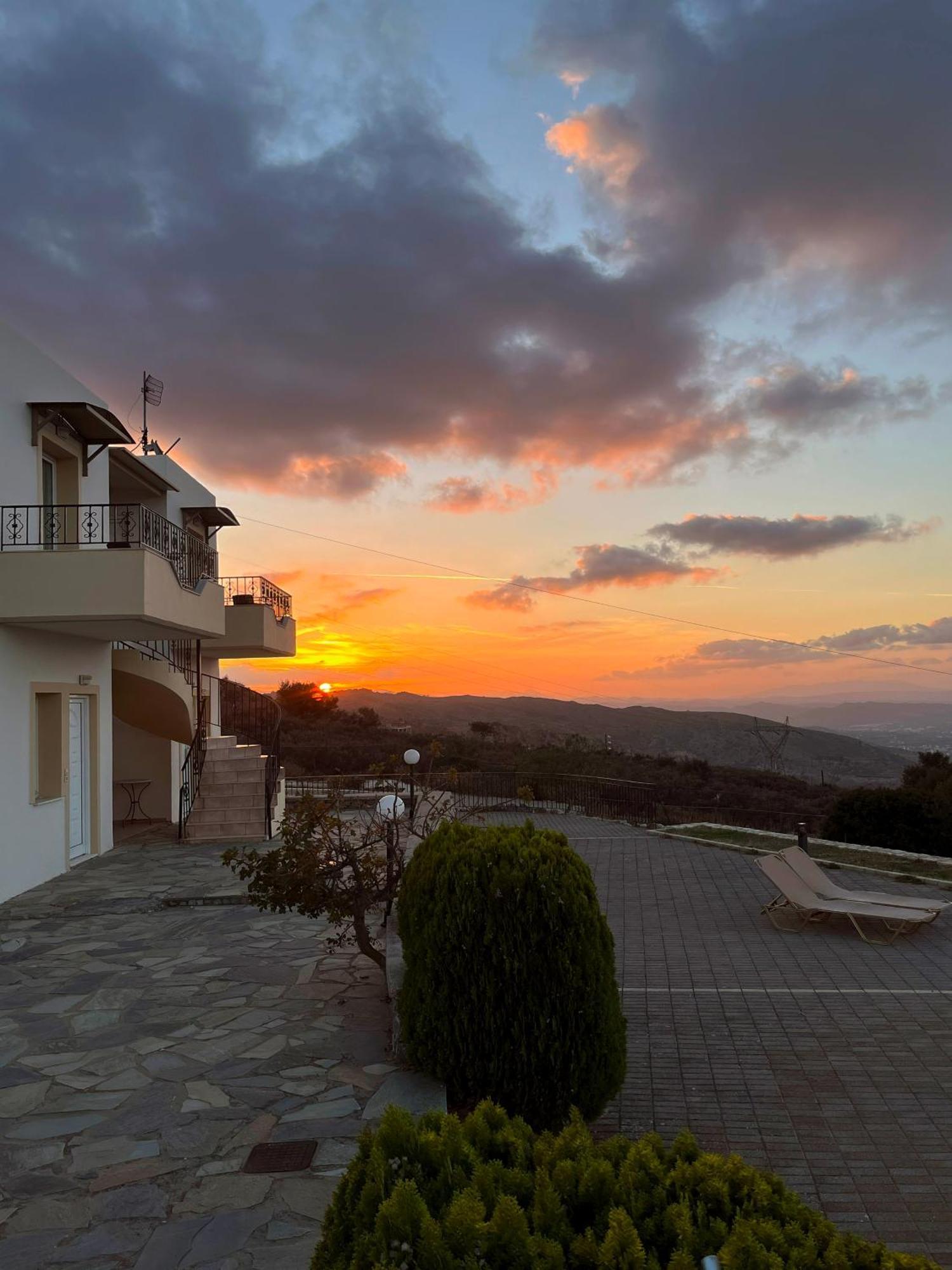 Panos Village Maláxa Kültér fotó