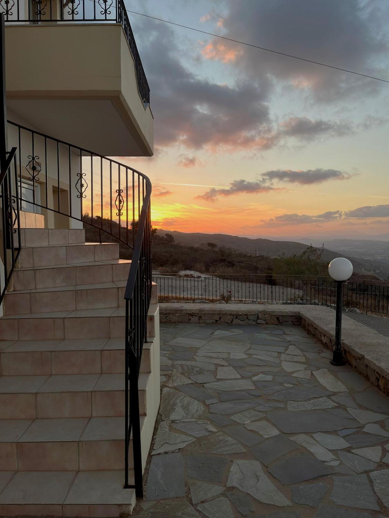 Panos Village Maláxa Kültér fotó